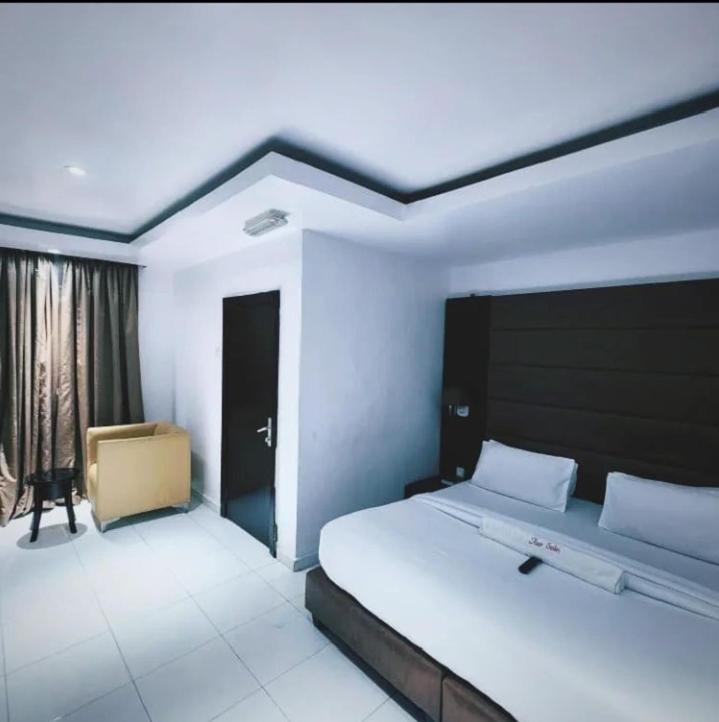Axor Hotel & Suites Lekki Exterior photo